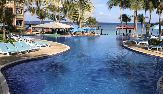 “Our Paradise Found” Condo 1405 at Infinity Bay in Antoneys Cay