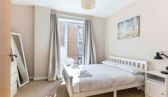 Pass the Keys | 2BR Modern Apartment with Free Parking in Cambridge