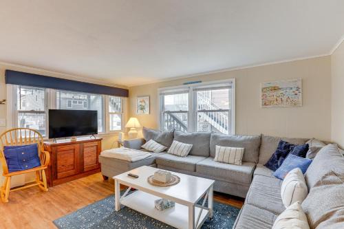 Pet-Friendly Long Beach Island Home: Walk to Beach in Long Beach