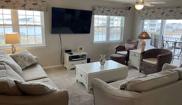 Pet-Friendly with Stunning Water Views in Bethany Bay - No Cleaning Fees in Ocean View