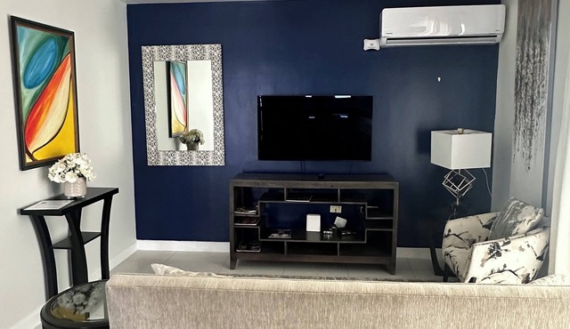 Premium 1BR Condo in New Kingston in Kingston