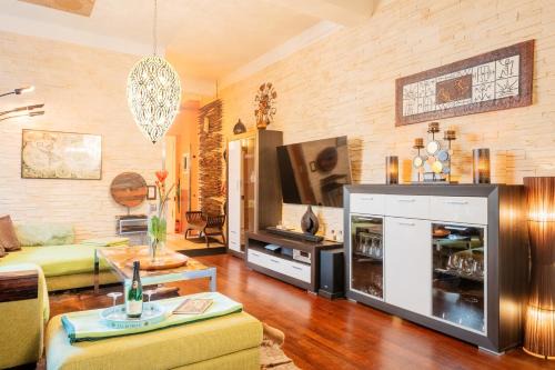 quite and central designer loft with elevator in Berlin