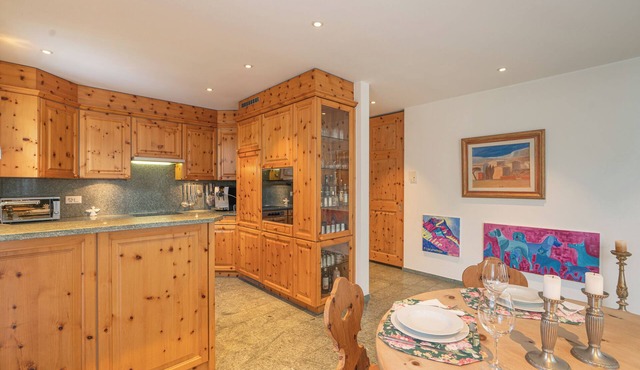 Residenza Alpenrose 34 – Bright 3.5-room flat with a balcony and panoramic views in Sils/Segl Maria