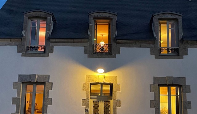 Retro style seaside house, La Torche surf spots, Pors Carn, pets allowed in Penmarc'h