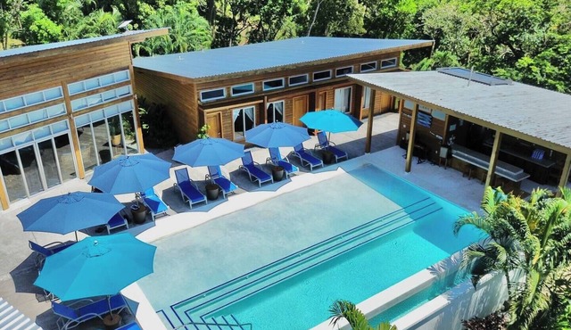 Richardson Serenity Villa @ West End in Roatán
