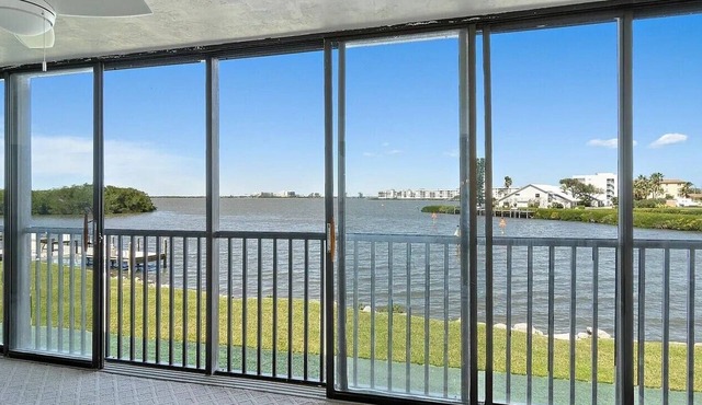 Riverfront Living! Spacious 2BR/2BA Condo with Wildlife Views in Cocoa Beach in Cocoa Beach
