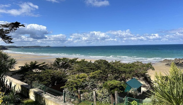 Sea view apartment with terrace in Erquy | 4 guests | Private parking | Ref 489 in ERQUY