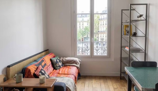 Small apartment for 2 people in a nice neighborhood in Paris