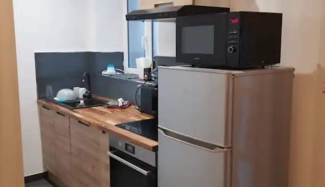 Small, comfortable house, in Brest