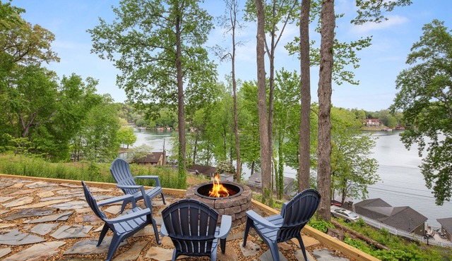 Storm Ridge Retreat - Mr Lake Lure Vacation Rentals in Lake Lure