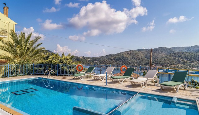 Studio 'Veronis 4' with Sea View, Shared Pool & Wi-Fi in Ithaca