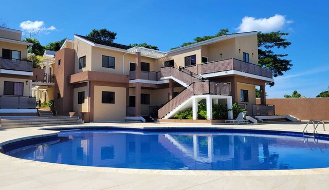 THE AQUEDUCTS OF NEGRIL "Seaview Paradise" in Negril