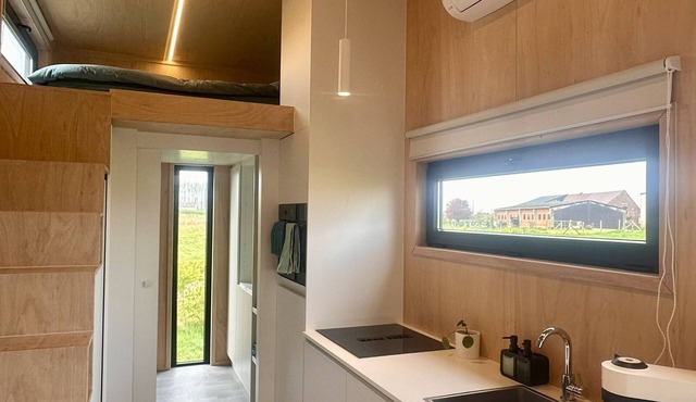 Tiny House by Gad Bourgeois "La parenthèse nature" 8km from Pairi Daiza in Chièvres
