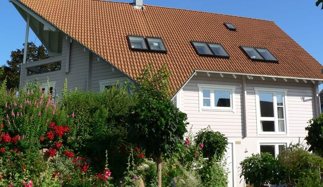 TOPP 2-room Apartment close to the lake and sea, quiet, comfortable, bright with terrace in Timmendorfer Strand
