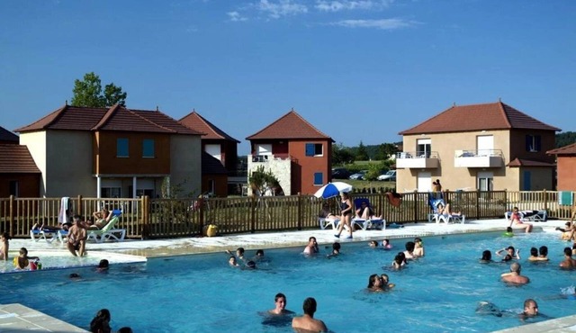 Villa 3 étoiles - Piscine - eeidha in Prayssac