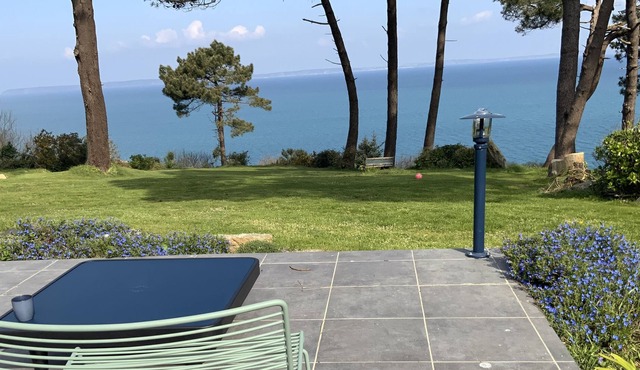Villa Face à la Mer - Baie de Douarnenez in Poullan-sur-Mer
