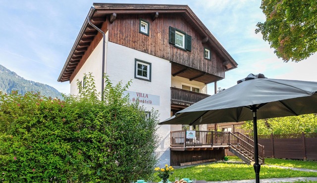 Villa near the centre of Kitzbühel and near the ski lift in Kitzbühel