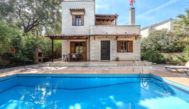 Villa Phaedra,Traditional Cretan Retreat,Private Pool in Prines