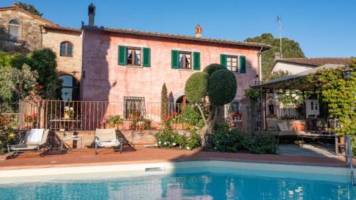 Villa with swimming pool in San Gimignano in San Gimignano