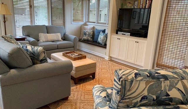Your Home Away from Home -5 STAR reviews. Minutes to Palmetto Dunes amenities in Hilton Head Island