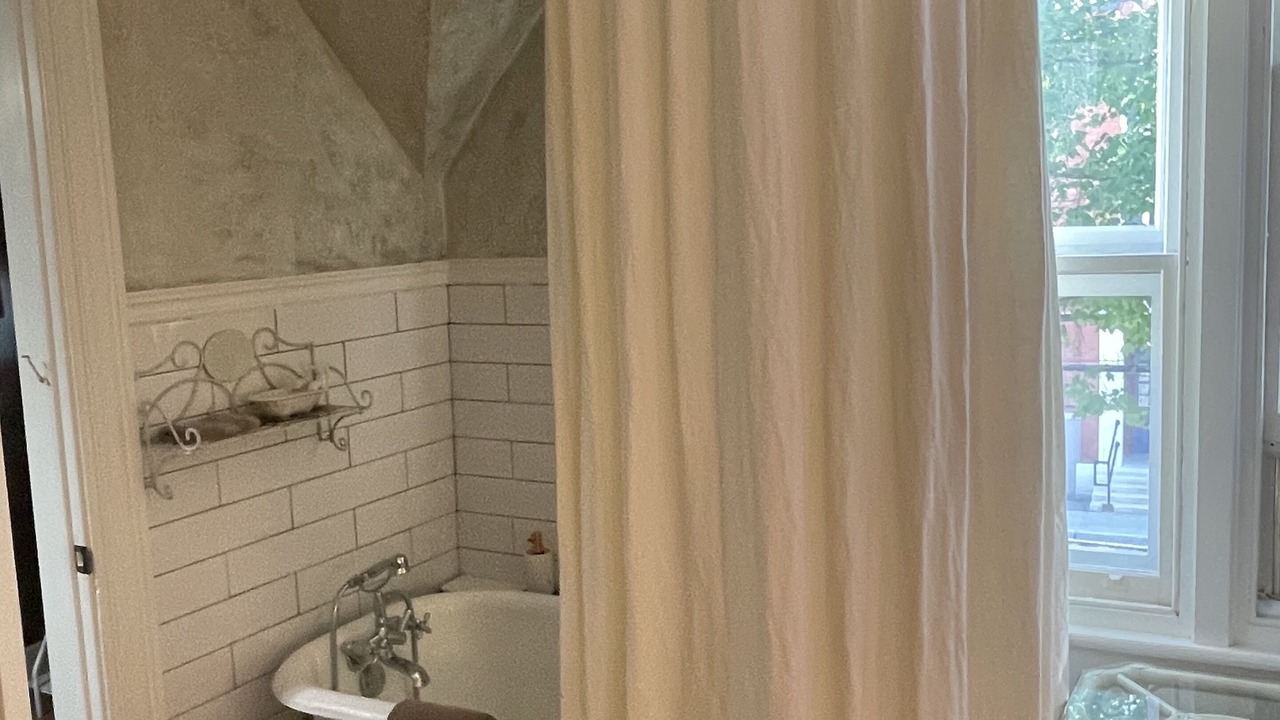 Photo of Bathroom in Magog