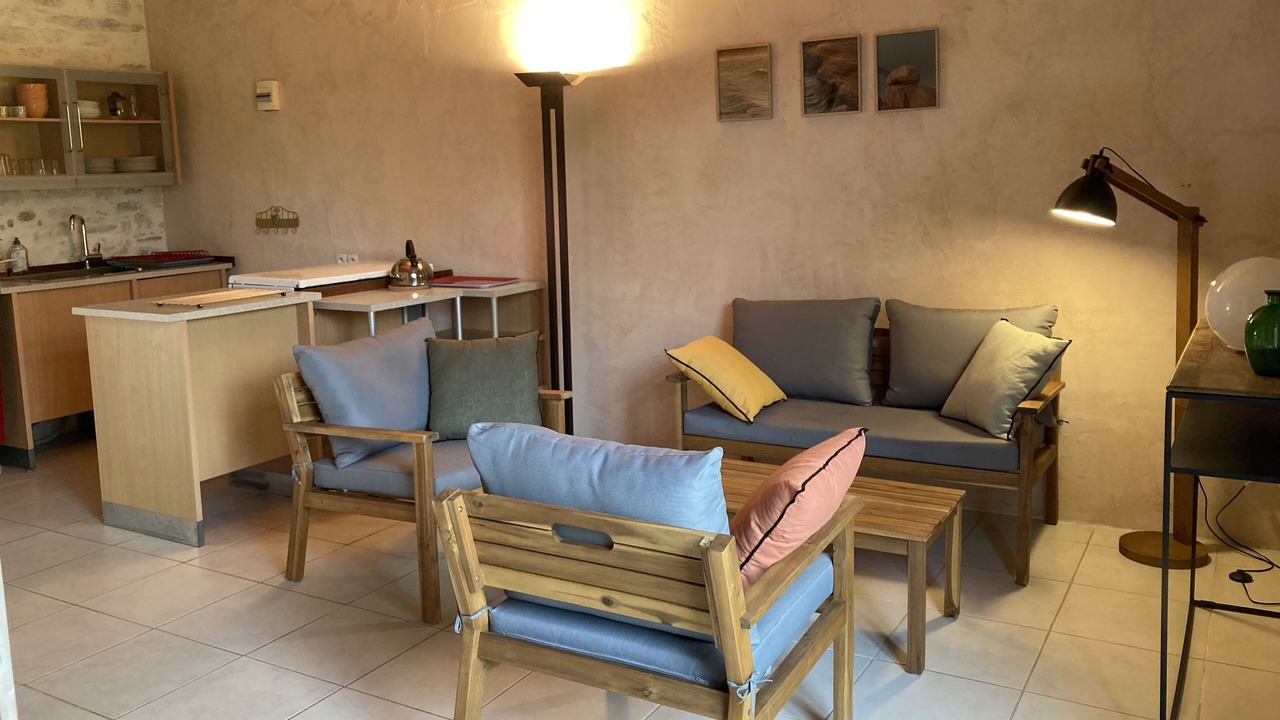 Photo of Livingroom in Plonevez-Porzay