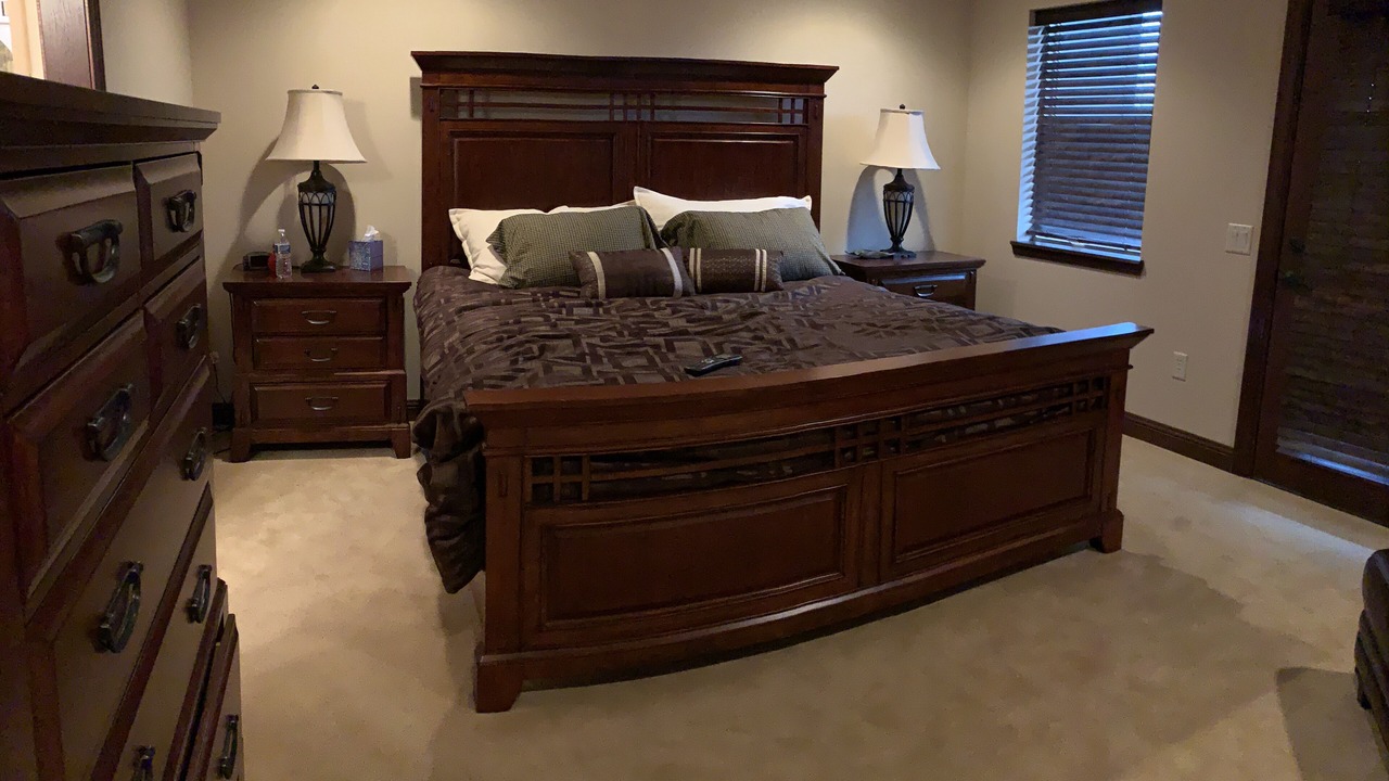 Photo of Bedroom in Lake Delton