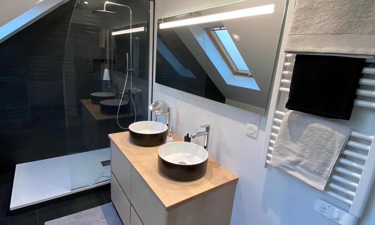 Photo of Bathroom in Landerneau
