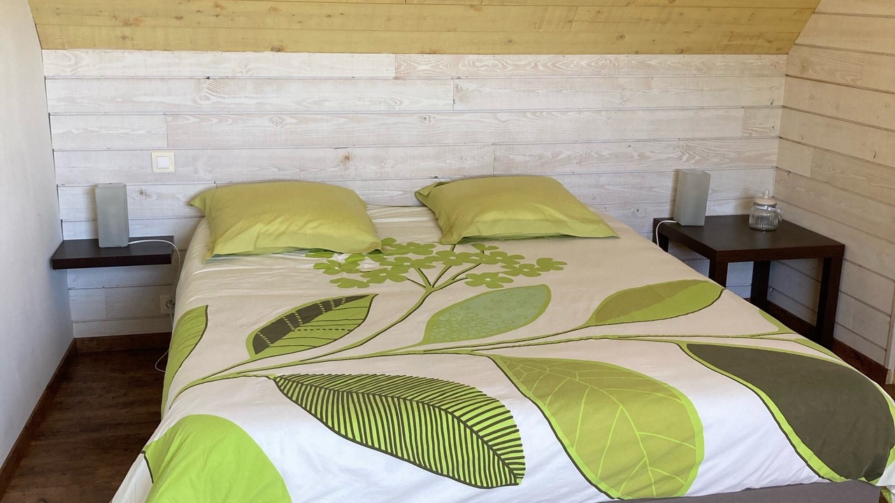 Photo of Bedroom in Guiler-sur-Goyen