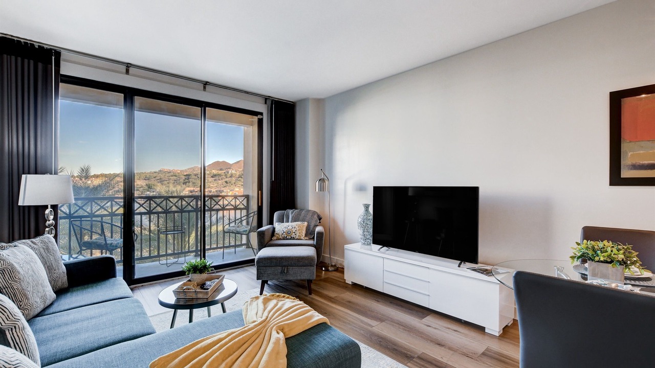 Photo of Livingroom in Lake Las Vegas
