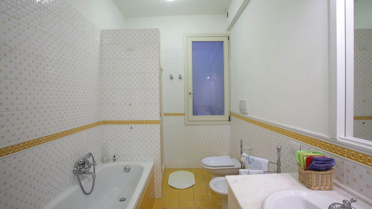Photo of Bedroom in Duomo