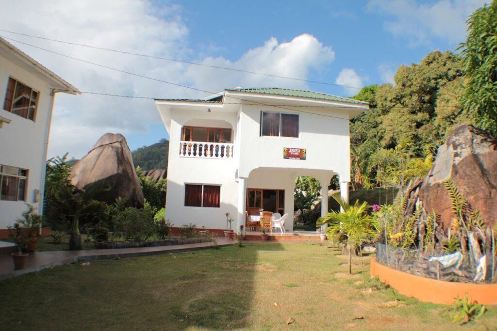 Photo of Outdoor in Mare Anglaise