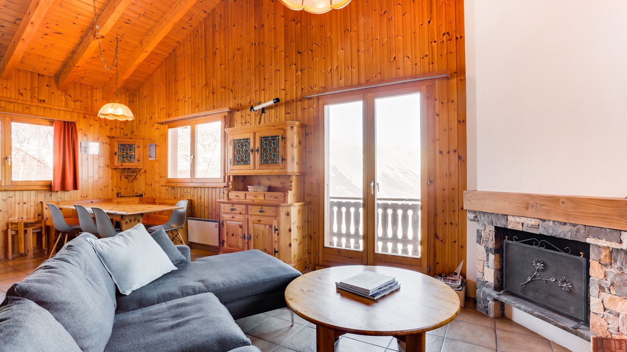 Photo of Livingroom in Saint-Pierre-de-Clages