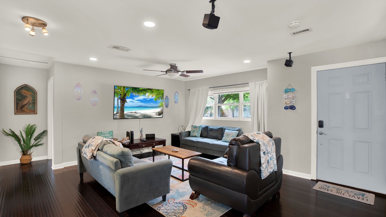 Photo of Livingroom in St. Petersburg - Clearwater