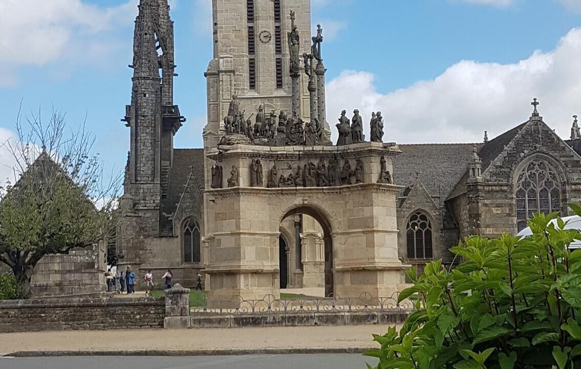 Photo of Others in Saint-Segal