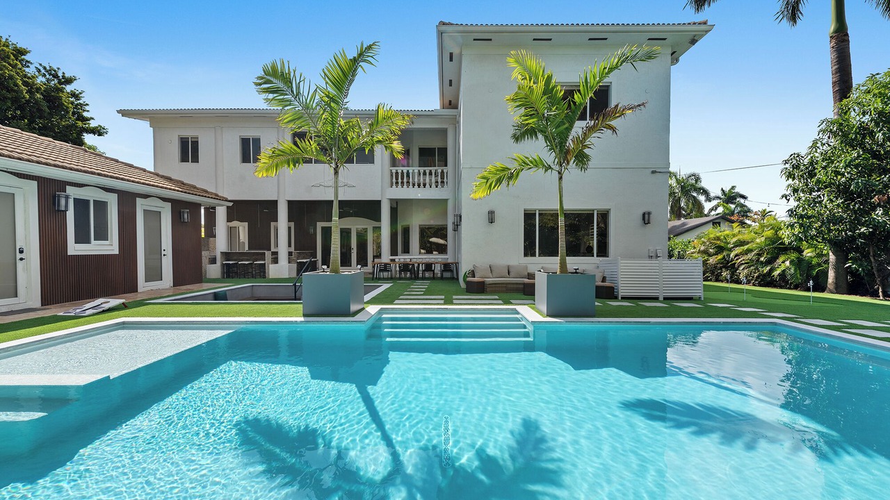 Photo of Outdoor in Miami Shores