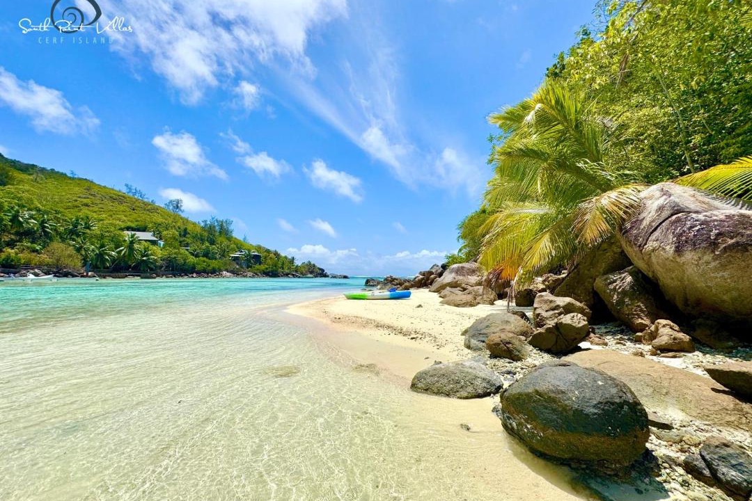 Photo of Others in Cerf Island
