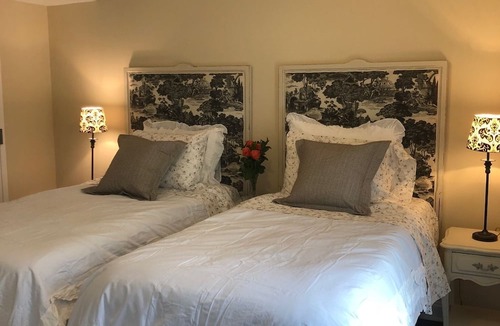 Ocean Grove Bed & Breakfast | The Carriage House B&B