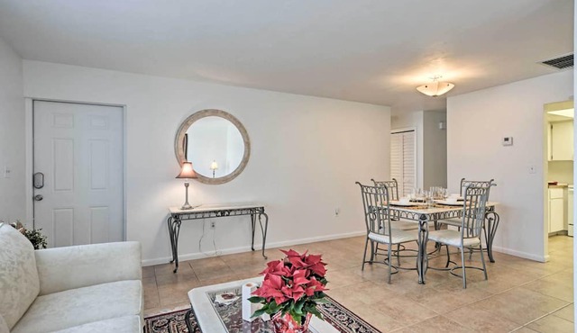 Gorgeous Cape Coral Duplex Home w/Modern Interior in Cape Coral