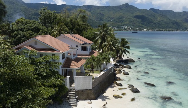 Ocean View Villa - Beauvallon Villas in Mahé Island