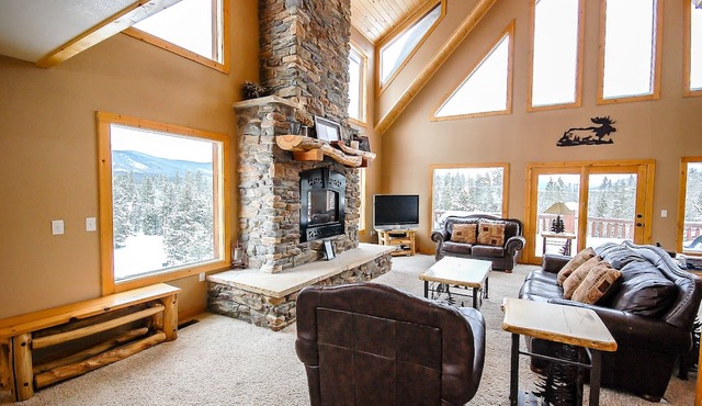 Ryan's Retreat - Sleeps 16! Perfect getaway for the large family! in Grand Lake