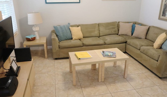 Keys Kottage & Bayside Villa W/free onsite boat ramp marina & trailer parking. in Islamorada