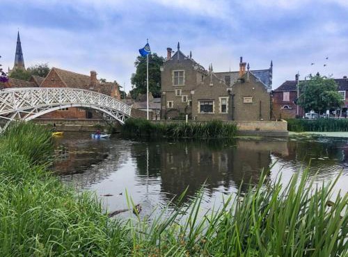 Cambridge Narrowboats - Beautiful Narrowboat Glyndwr in Cambridge