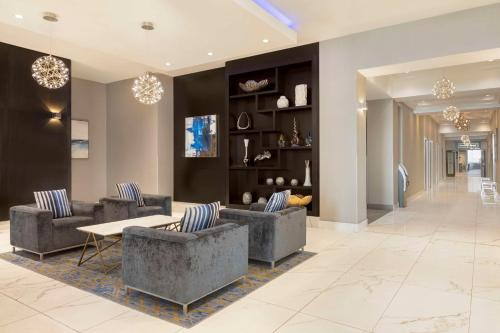 Embassy Suites By Hilton Toronto Airport in Toronto
